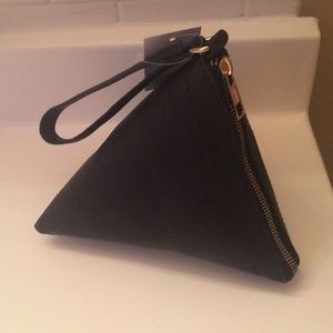 Black Triangle Purse